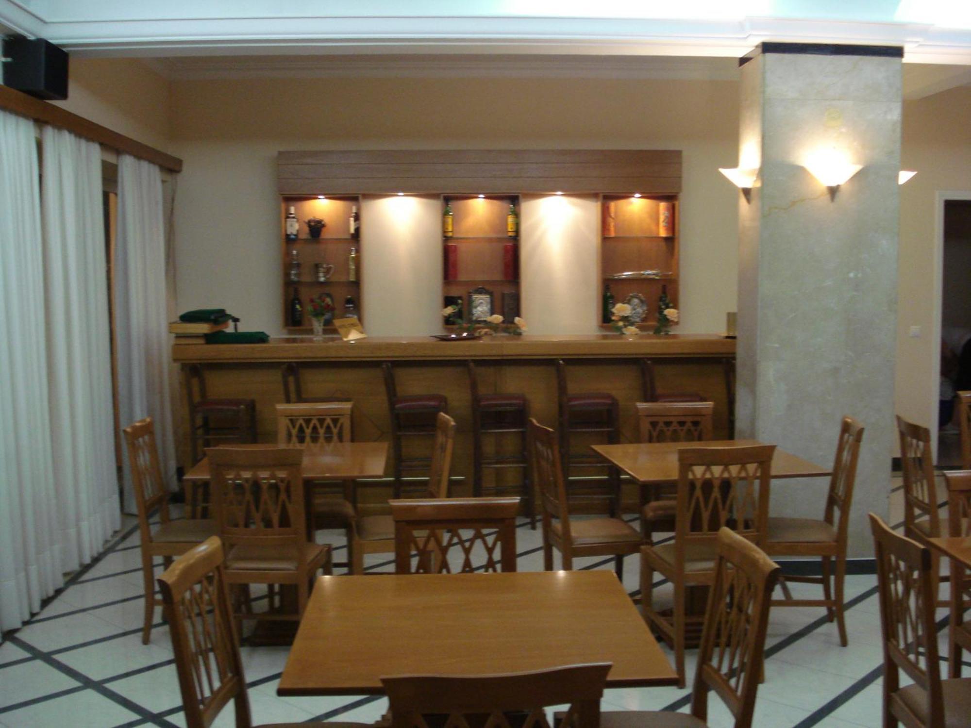 Hotel Cybele Pefki Atenas Exterior foto